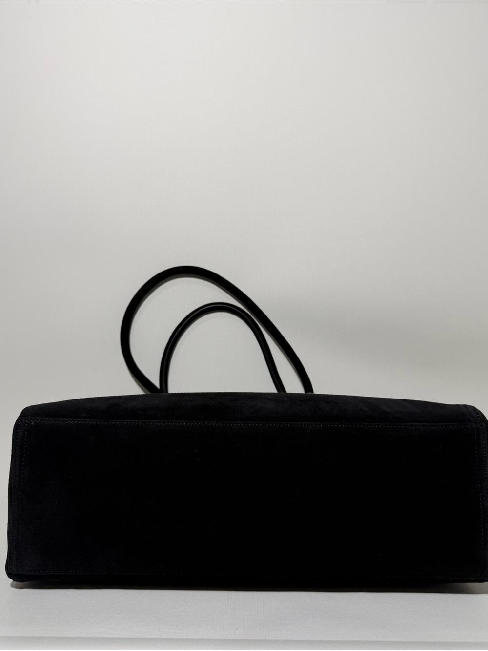 REFORMATION
Beatrice Suede Tote - Black - Picture 5 of 10